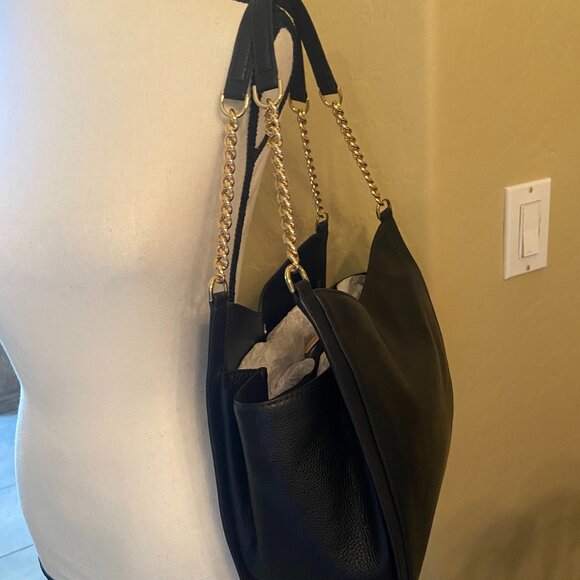 NWT MICHAEL MICHAEL KORS NEWBURY MD GOLD CHAIN LEATHER SHOULDER TOTE - Picture 3 of 11